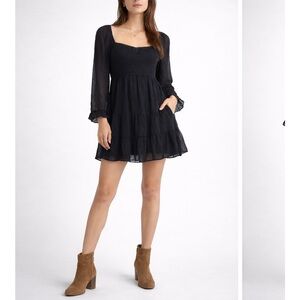 Patrons of Peace Size M Black Textured Dress